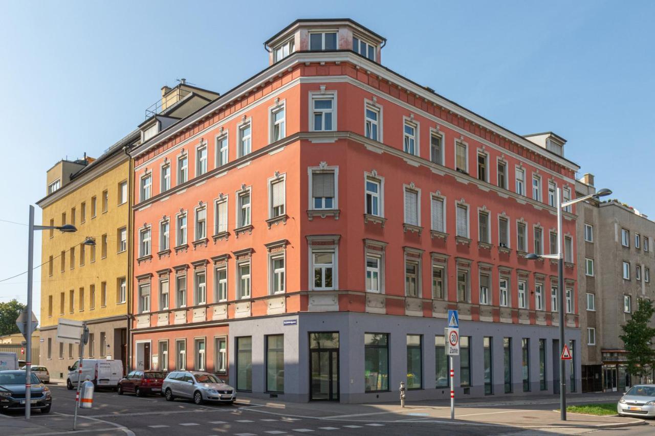 Yeshello Apartment Central Station Vienna Exterior photo